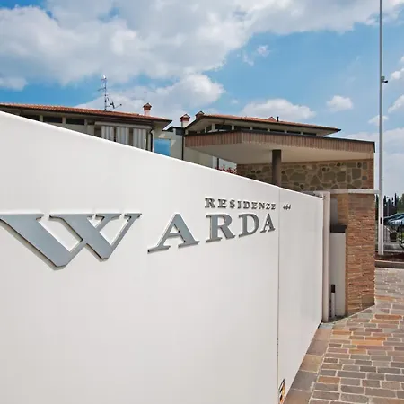 Warda C11 By Wonderful Italy アパート デセンツァーノ・デル・ガルダ